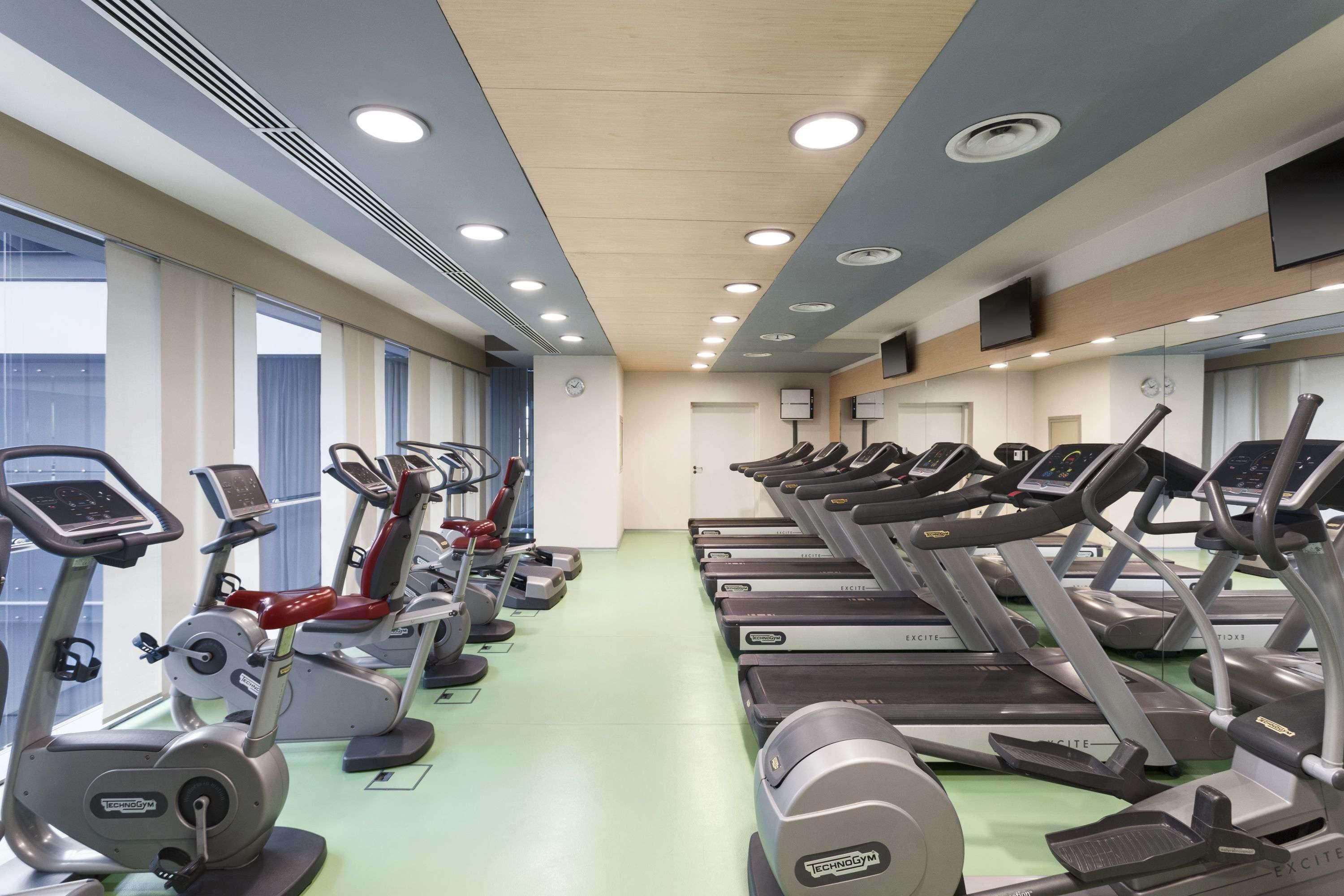 Ramada 4*