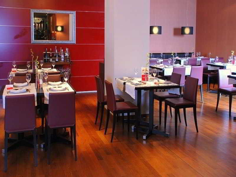 Ramada Hotel